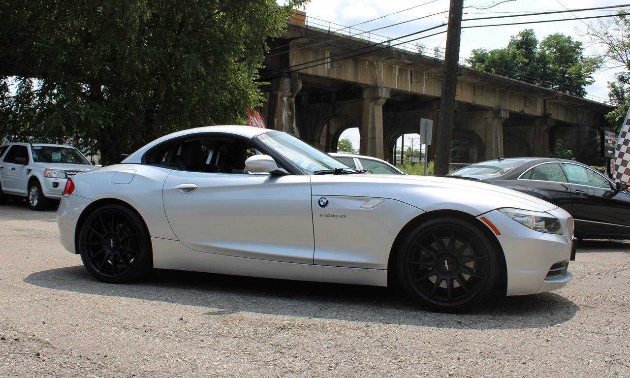 Used 2011 BMW Z4 sDrive35i RWD image 10