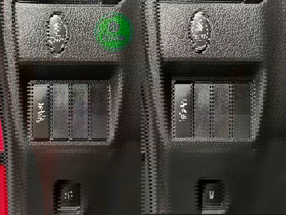 Used 2015 Honda Fit LX image 40