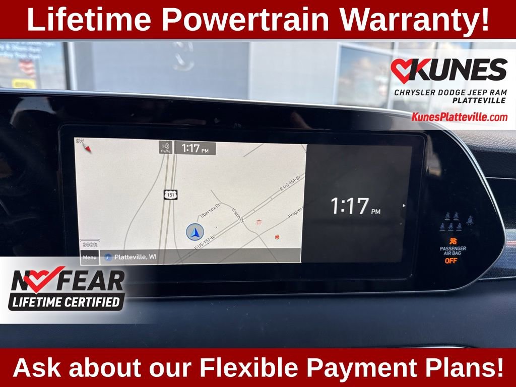 Used 2022 Hyundai Palisade Calligraphy image 16