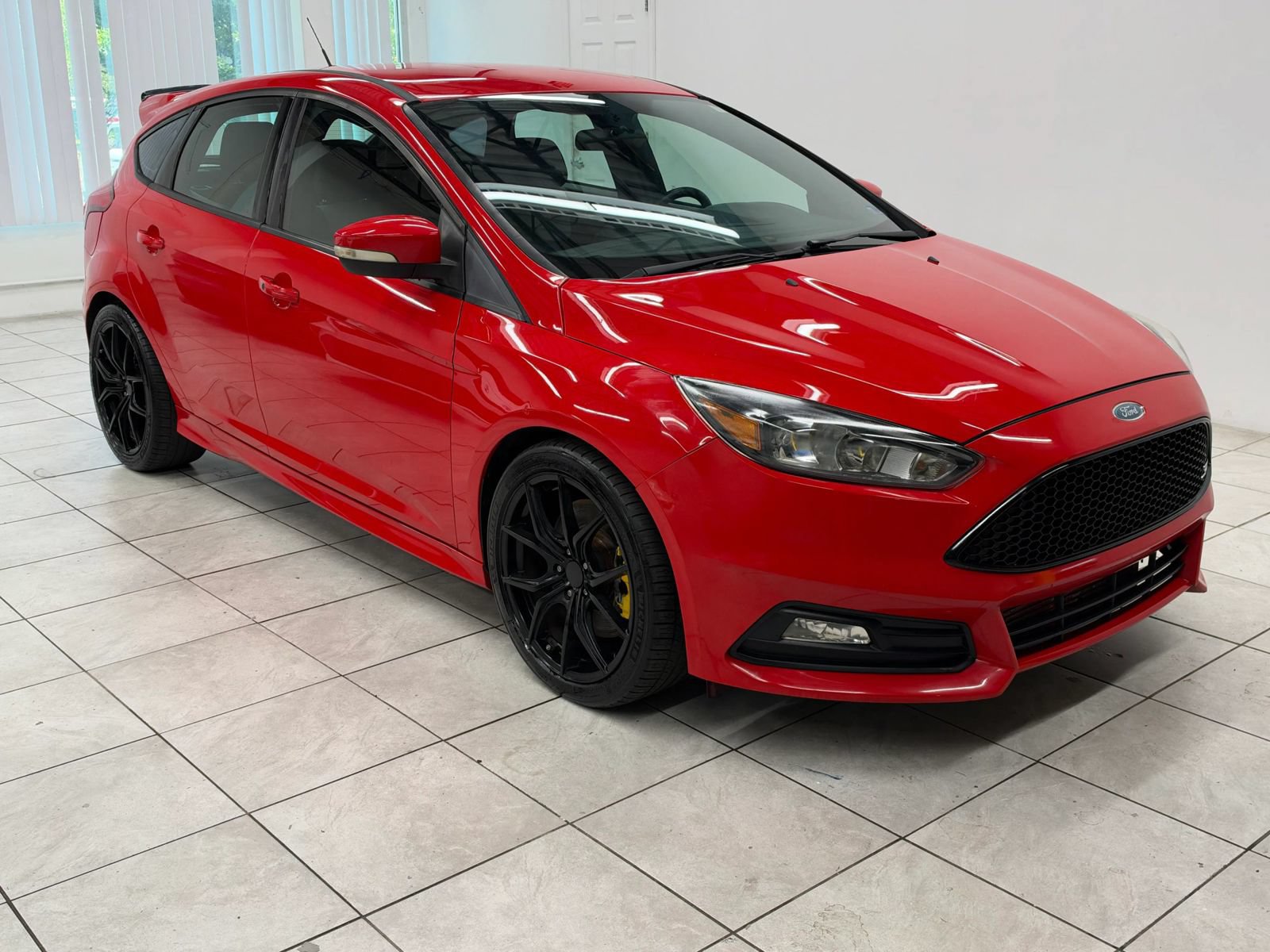Used 2017 Ford Focus ST