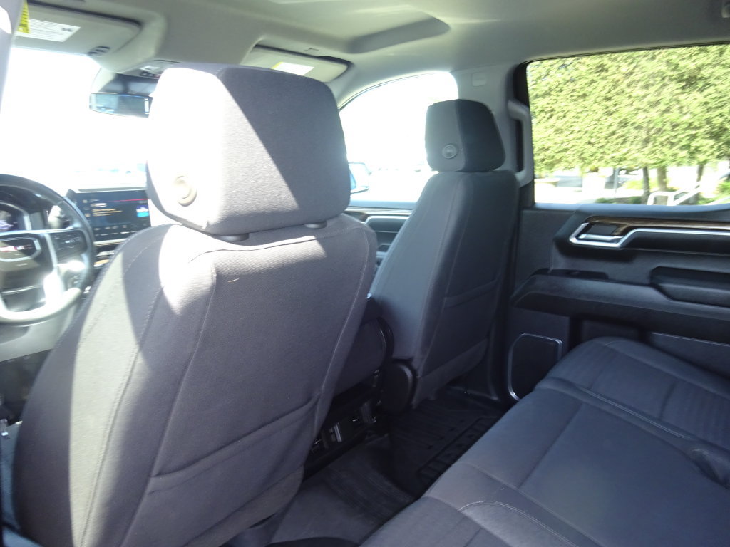 Certified 2023 GMC Sierra 1500 Elevation w/ LPO, Elevation Black Package AWD/4WD image 19