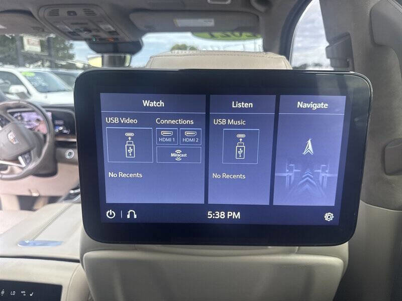 Used 2021 Cadillac Escalade Sport Platinum image 37