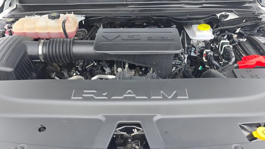 Used 2025 RAM 1500 Tradesman AWD/4WD image 11
