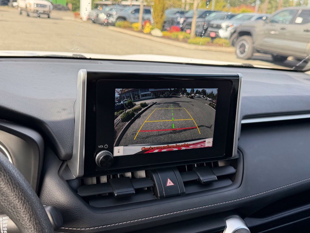 Certified 2025 Toyota RAV4 LE AWD/4WD image 25
