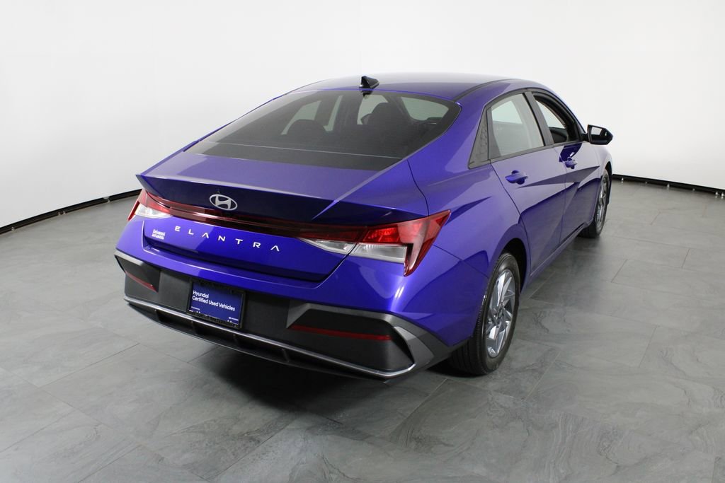 Certified 2024 Hyundai Elantra SEL FWD image 16