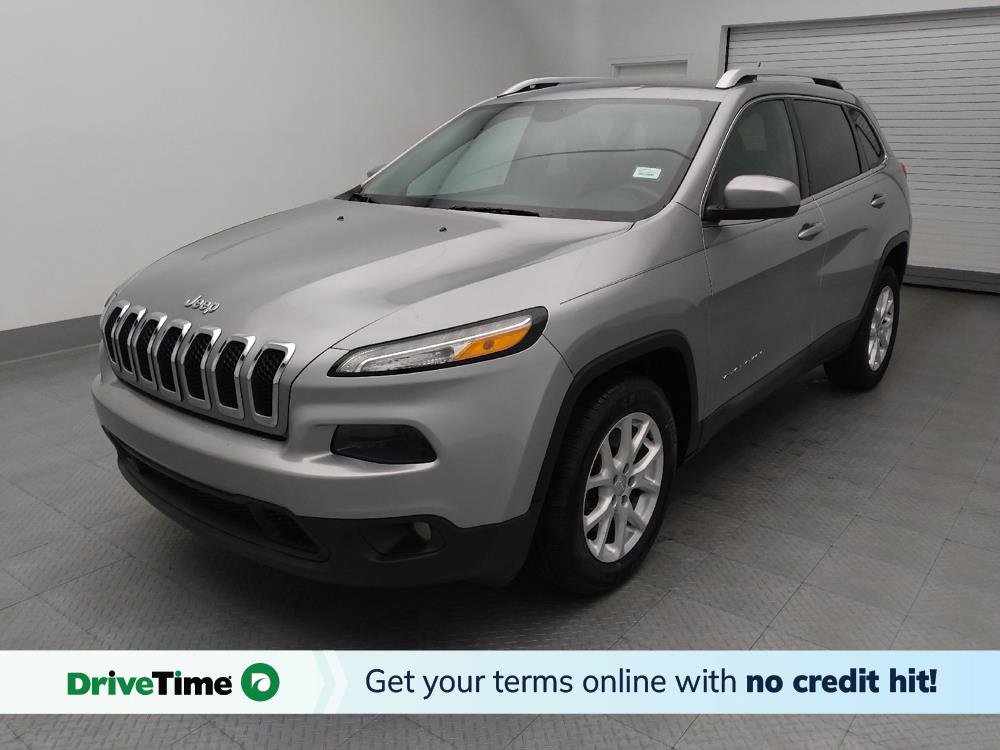 Used 2016 Jeep Cherokee Latitude FWD image 1