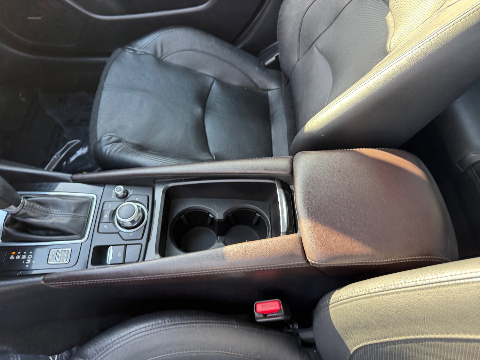 Used 2017 MAZDA MAZDA3 Grand Touring w/ Premium Equipment Package image 14