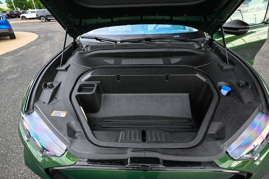 Used 2025 Ford Mustang Mach-E Premium AWD/4WD image 17