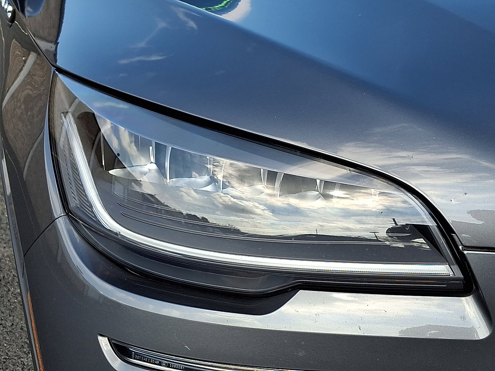 Used 2023 Lincoln Aviator Standard w/ Premium Package image 10