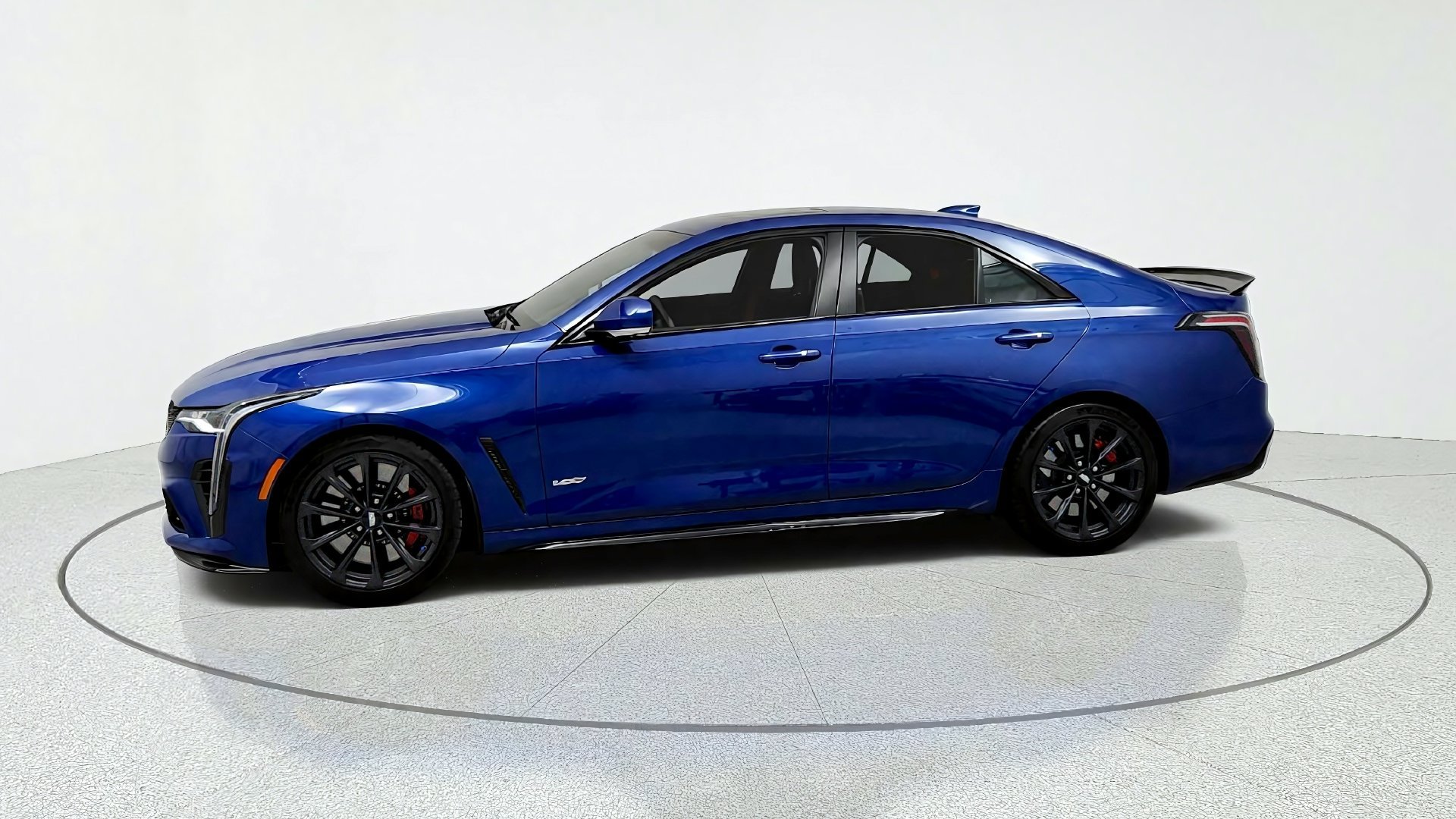 Used 2022 Cadillac CT4 V Blackwing w/ Climate Package RWD image 2
