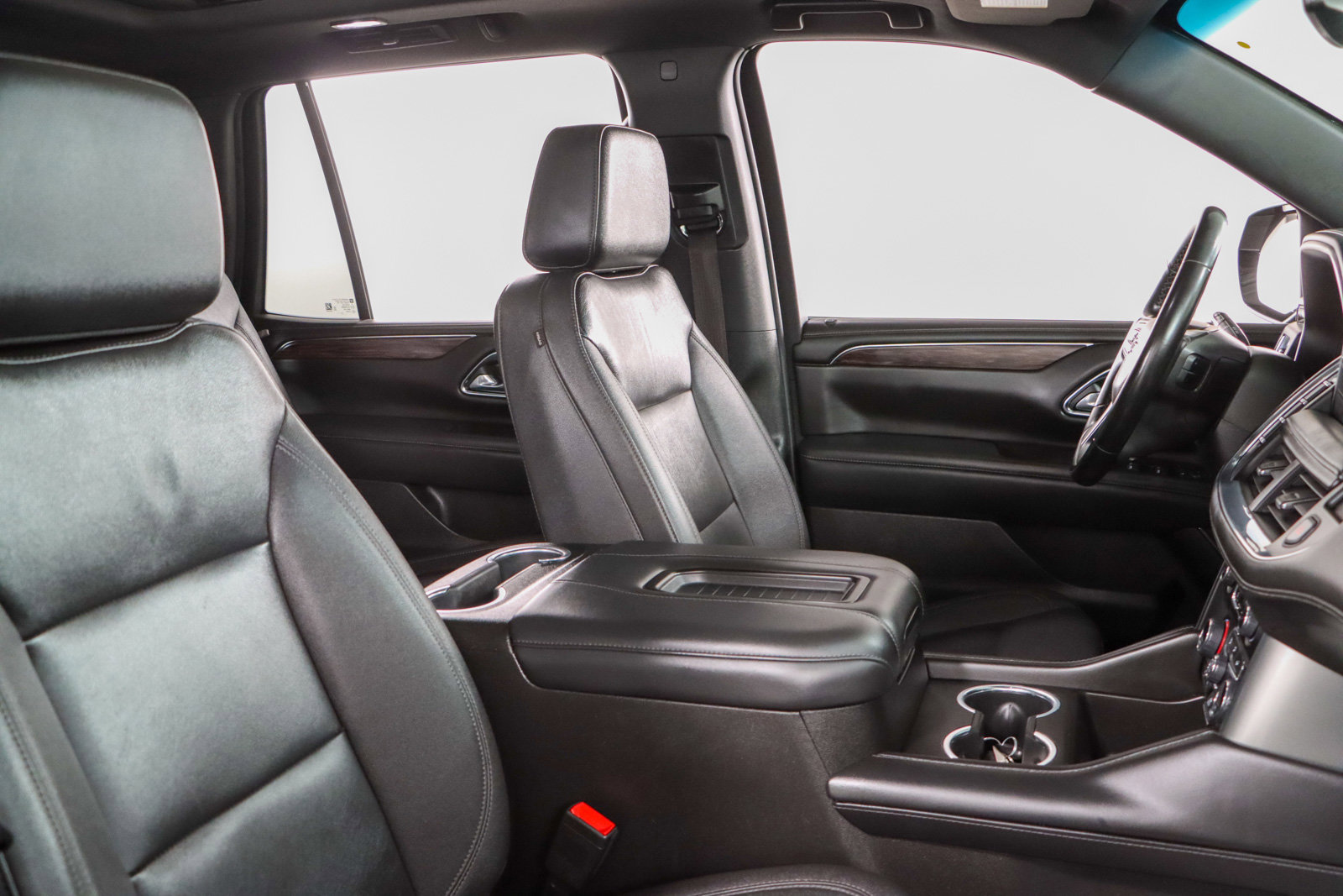Used 2023 Chevrolet Tahoe Z71 AWD/4WD image 31