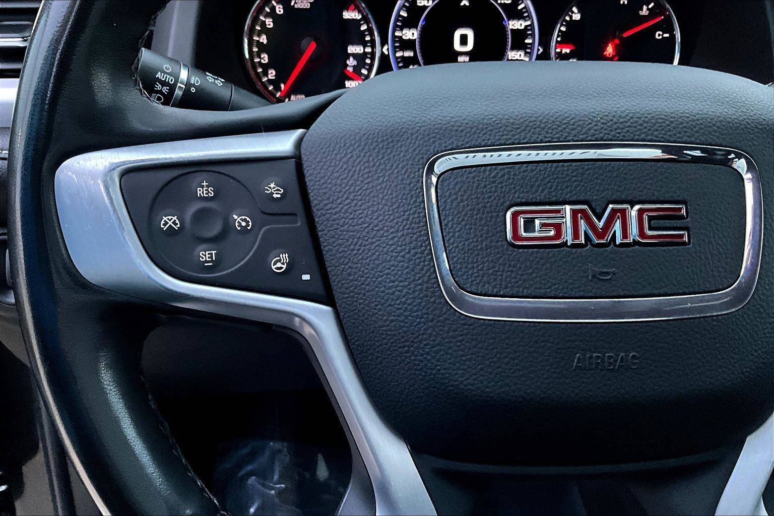 Used 2023 GMC Acadia SLT w/ Technology Package image 18