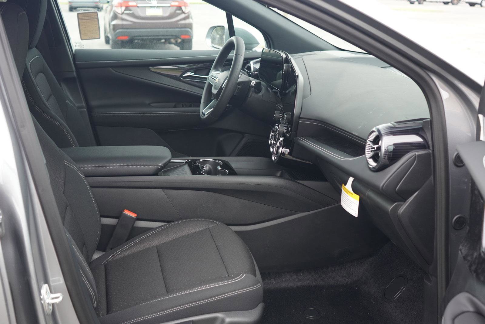 New 2025 Chevrolet Blazer EV LT FWD image 26