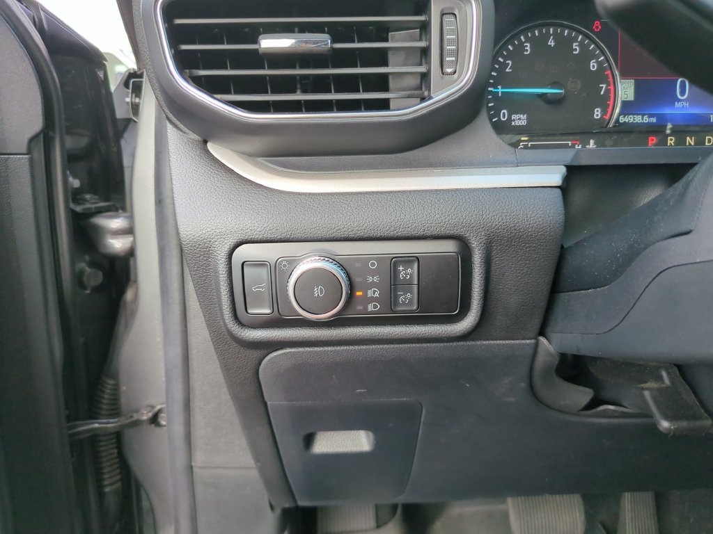Certified 2022 Ford Explorer XLT w/ Equipment Group 202A RWD image 32