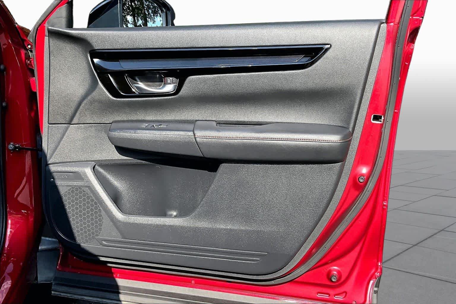 Used 2024 Honda CR-V Sport Touring image 23