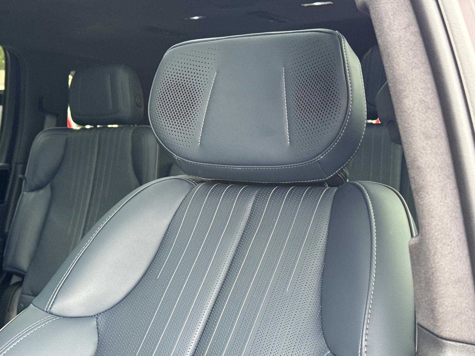 Certified 2025 Cadillac Escalade IQ Luxury 2 w/ LPO, Premium Carpet Package AWD/4WD image 14