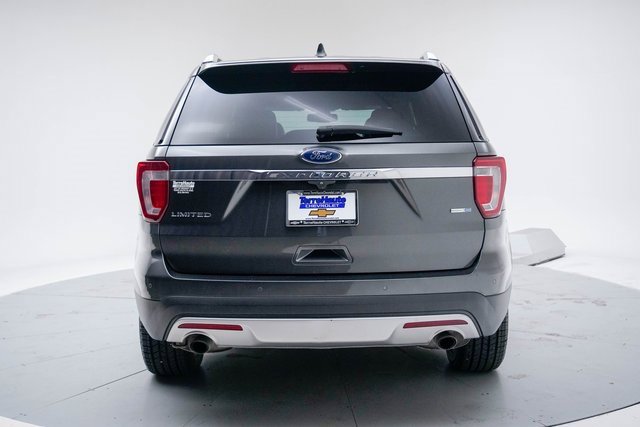 Used 2017 Ford Explorer Limited w/ Equipment Group 301A image 5