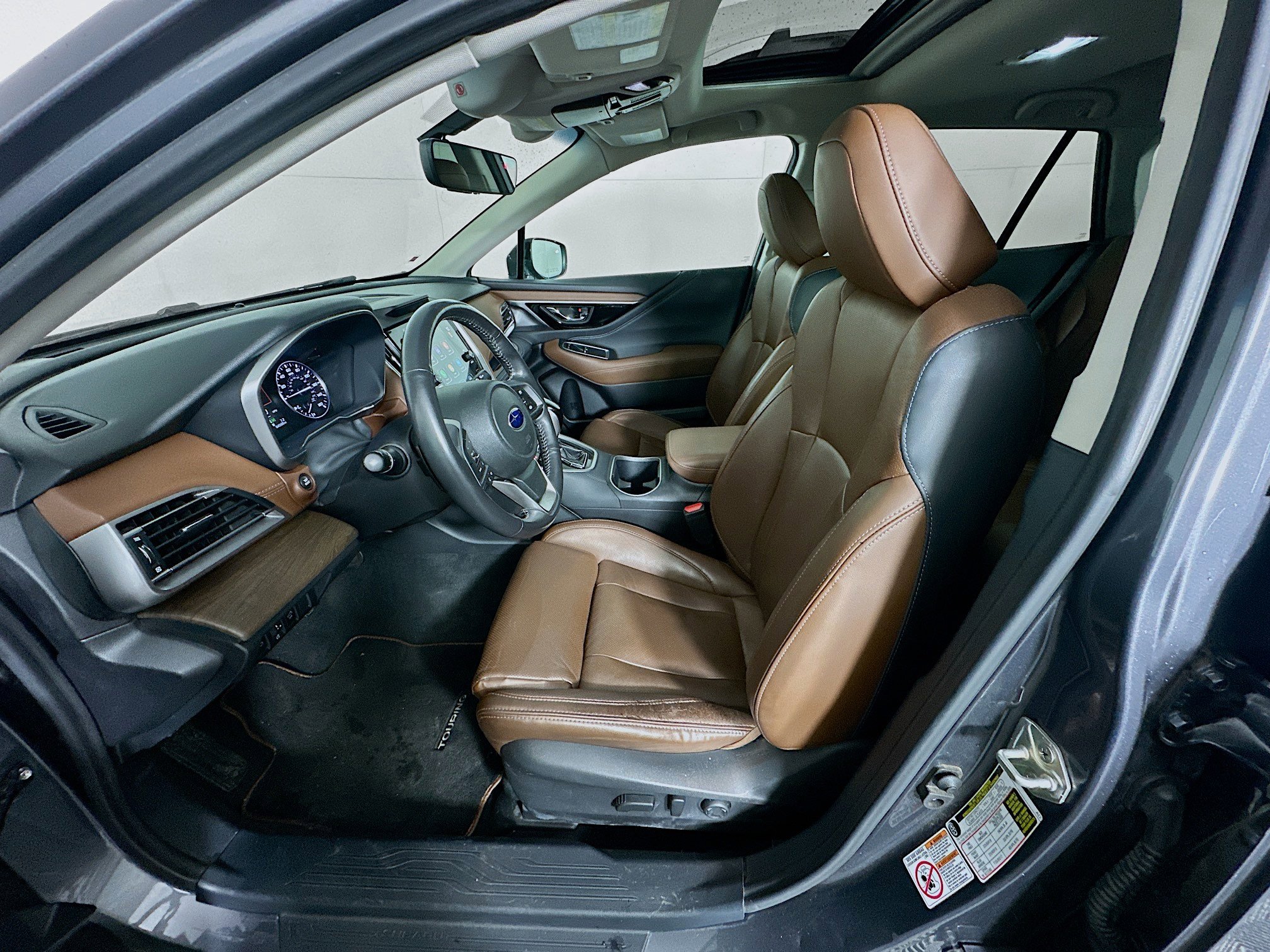 Used 2020 Subaru Outback Touring AWD/4WD image 13