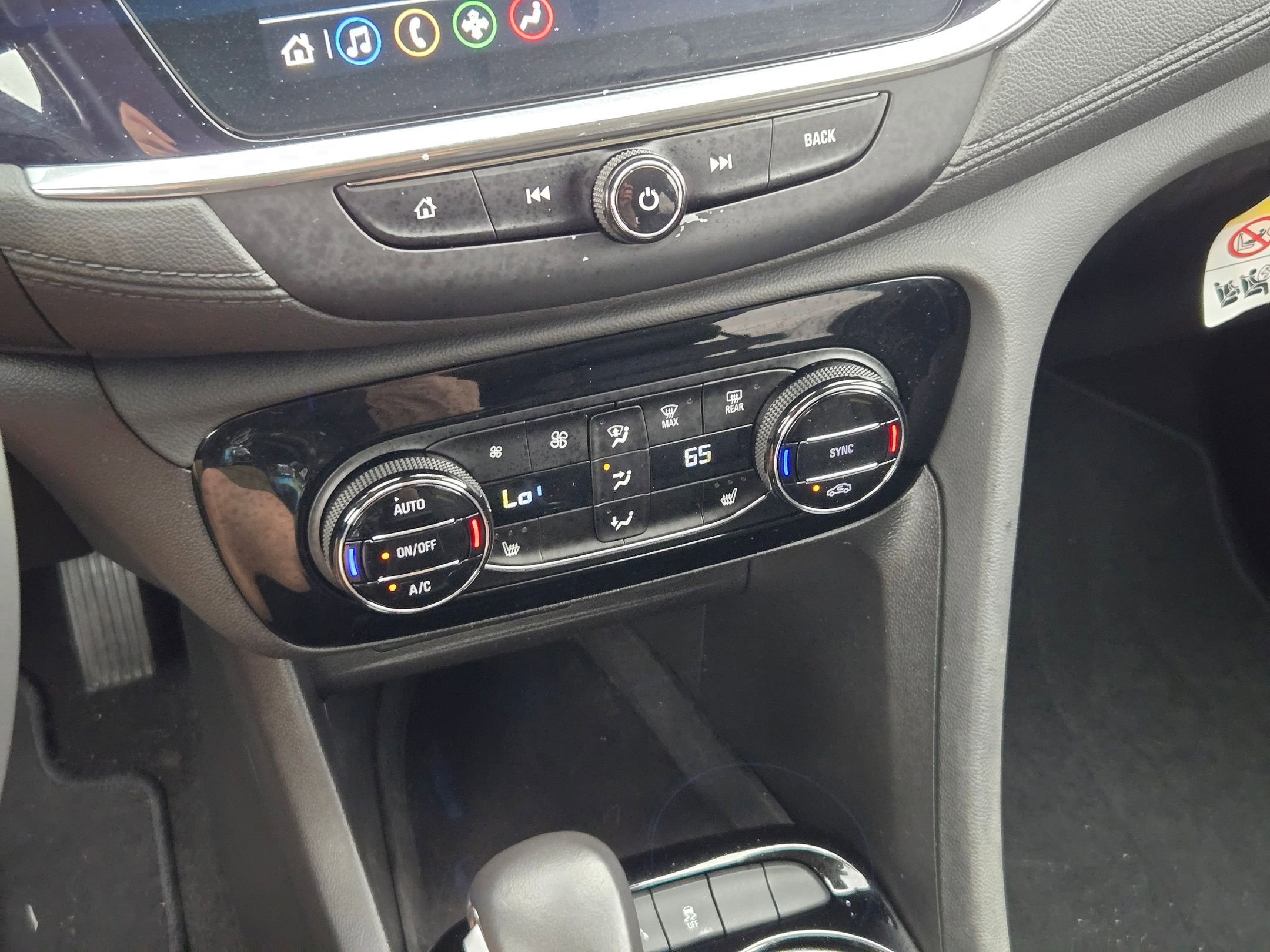 Certified 2023 Buick Encore GX Select image 19