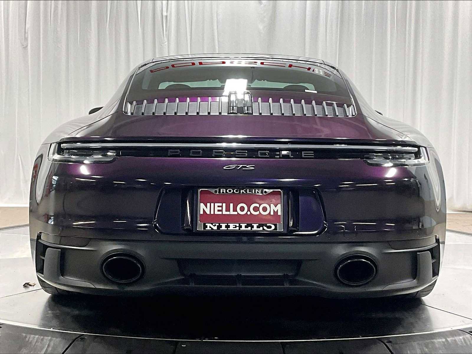 Used 2023 Porsche 911 Carrera GTS image 9