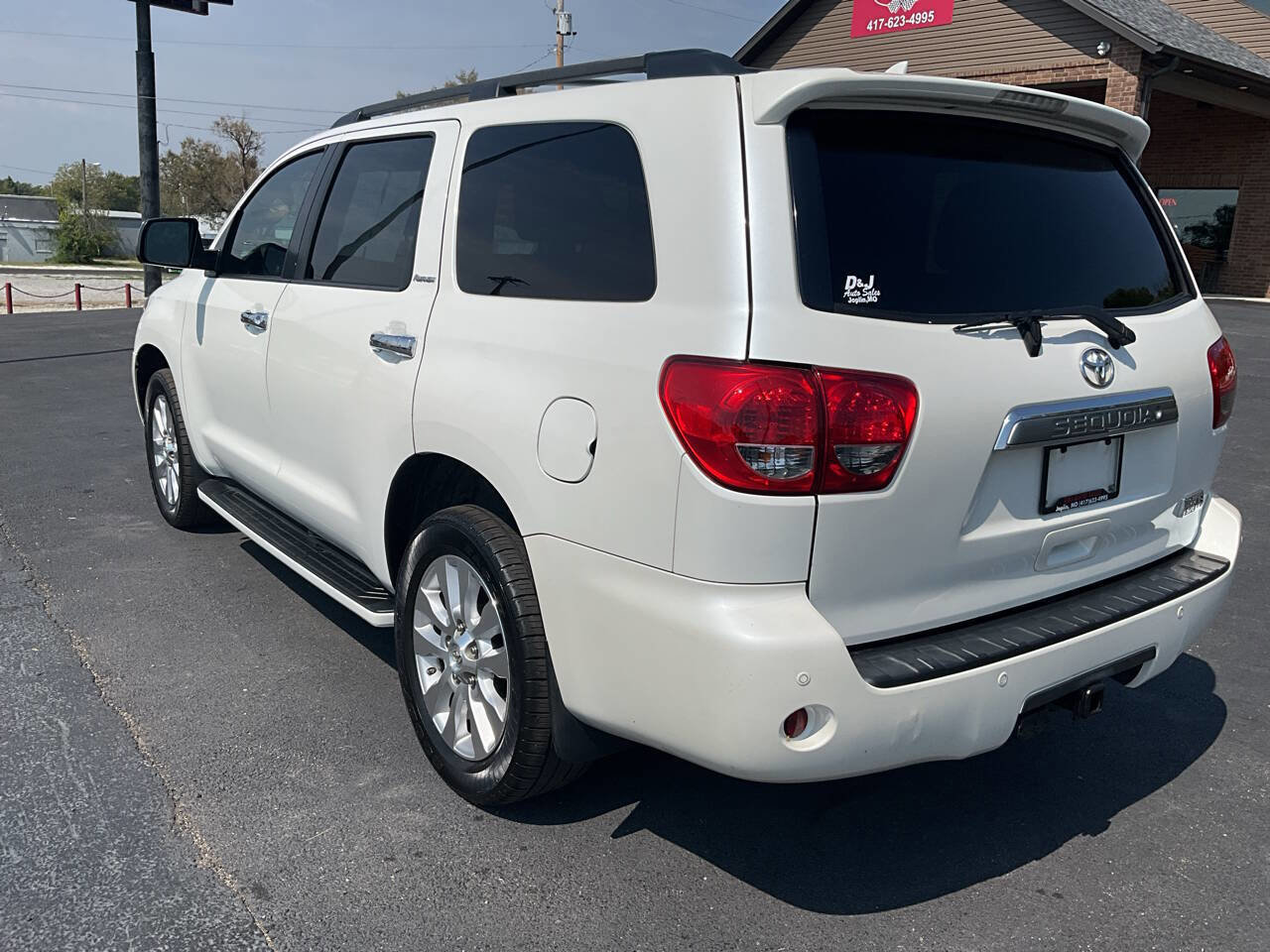 Used 2013 Toyota Sequoia Platinum image 3