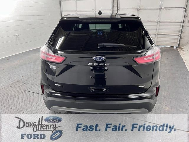 Used 2024 Ford Edge SEL image 6