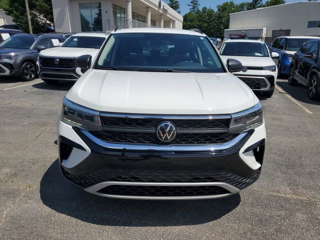 Used 2023 Volkswagen Taos S FWD image 2