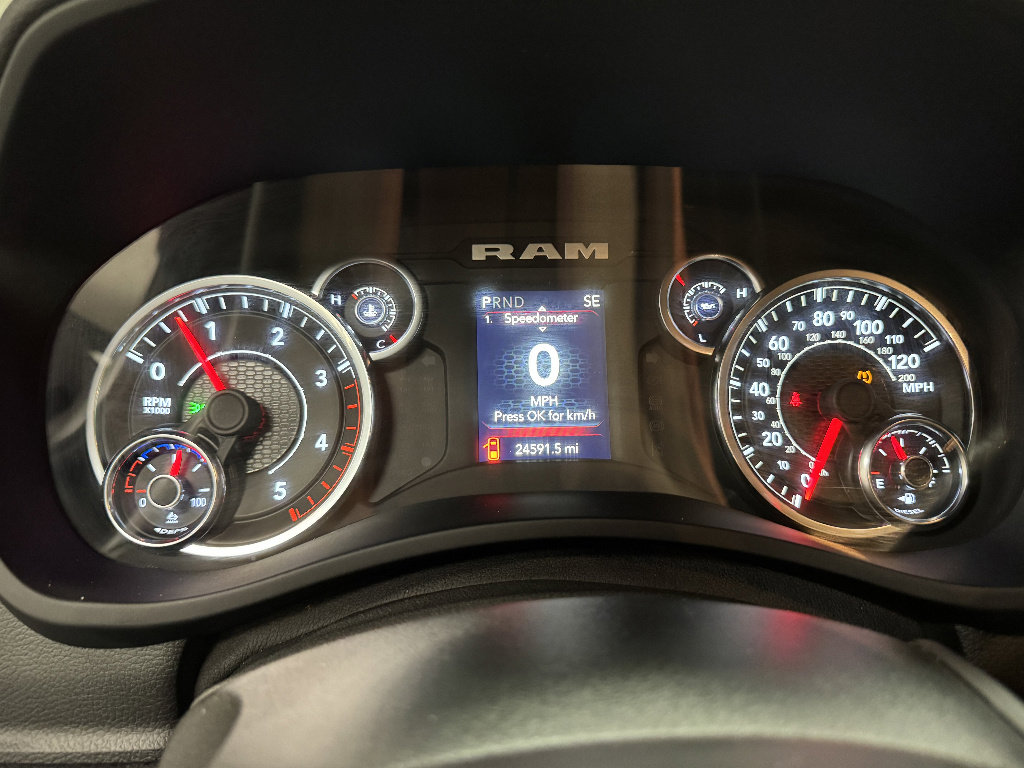 Used 2024 RAM 2500 Big Horn w/ Night Edition AWD/4WD image 29