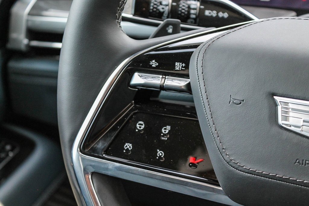 New 2025 Cadillac Escalade IQ Luxury 2 image 16