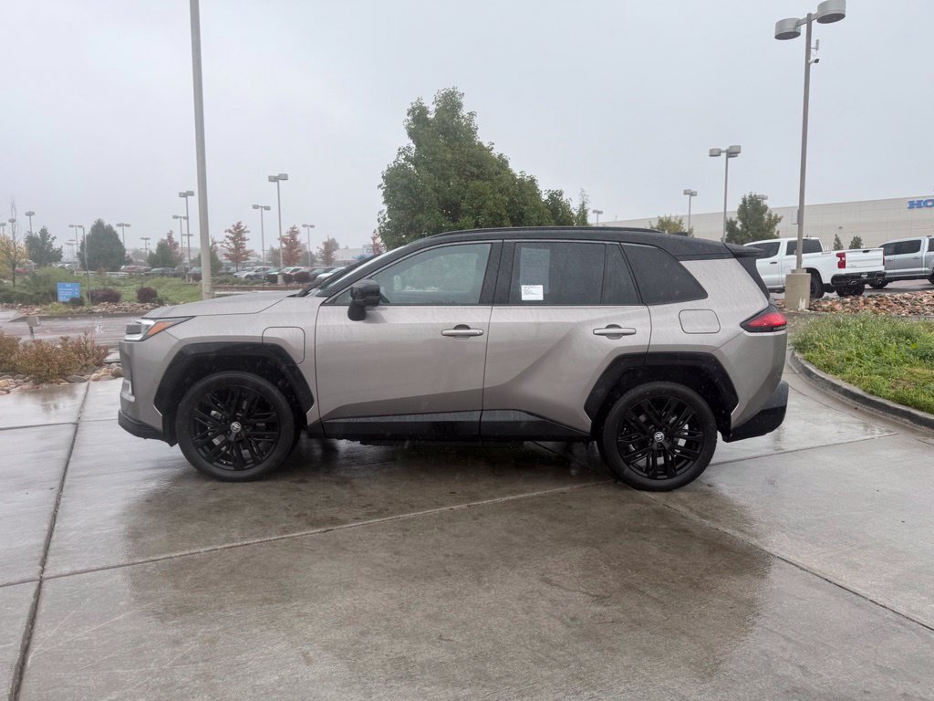 Used 2026 Toyota RAV4 XSE w/ Panoramic Sun Roof Package AWD/4WD image 5