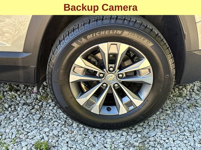 Certified 2025 Chevrolet Equinox LT w/ Safety and Technology Package AWD/4WD image 9
