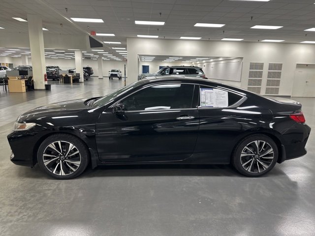 Used 2017 Honda Accord EX-L image 4