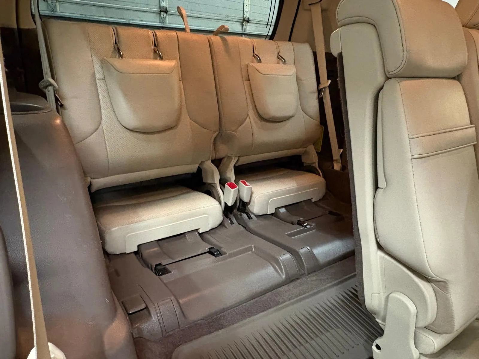 Used 2016 Lexus GX 460 w/ Premium Package image 28
