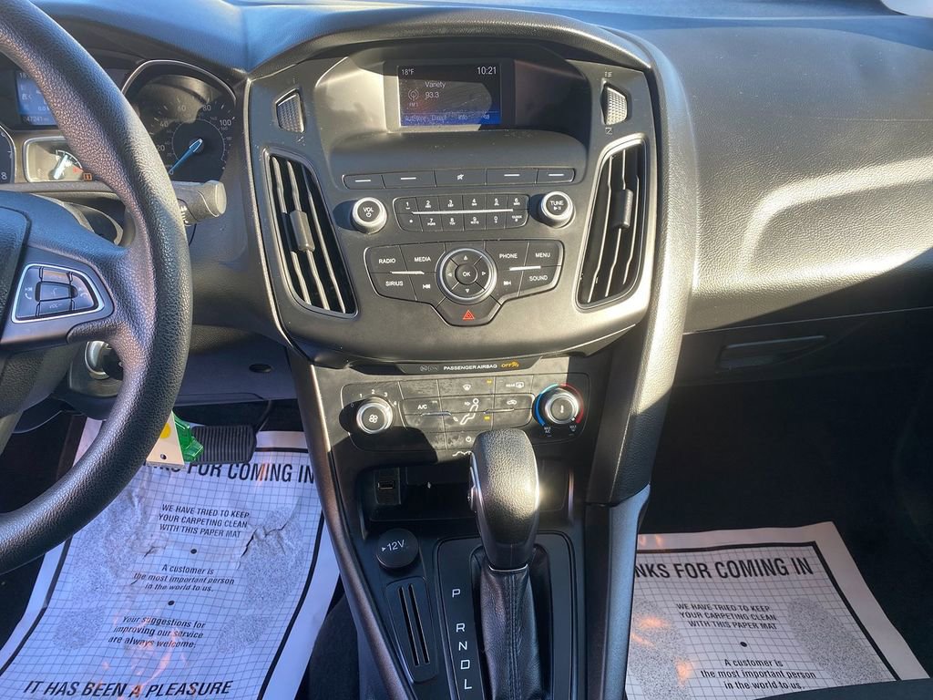 Used 2018 Ford Focus SE image 20