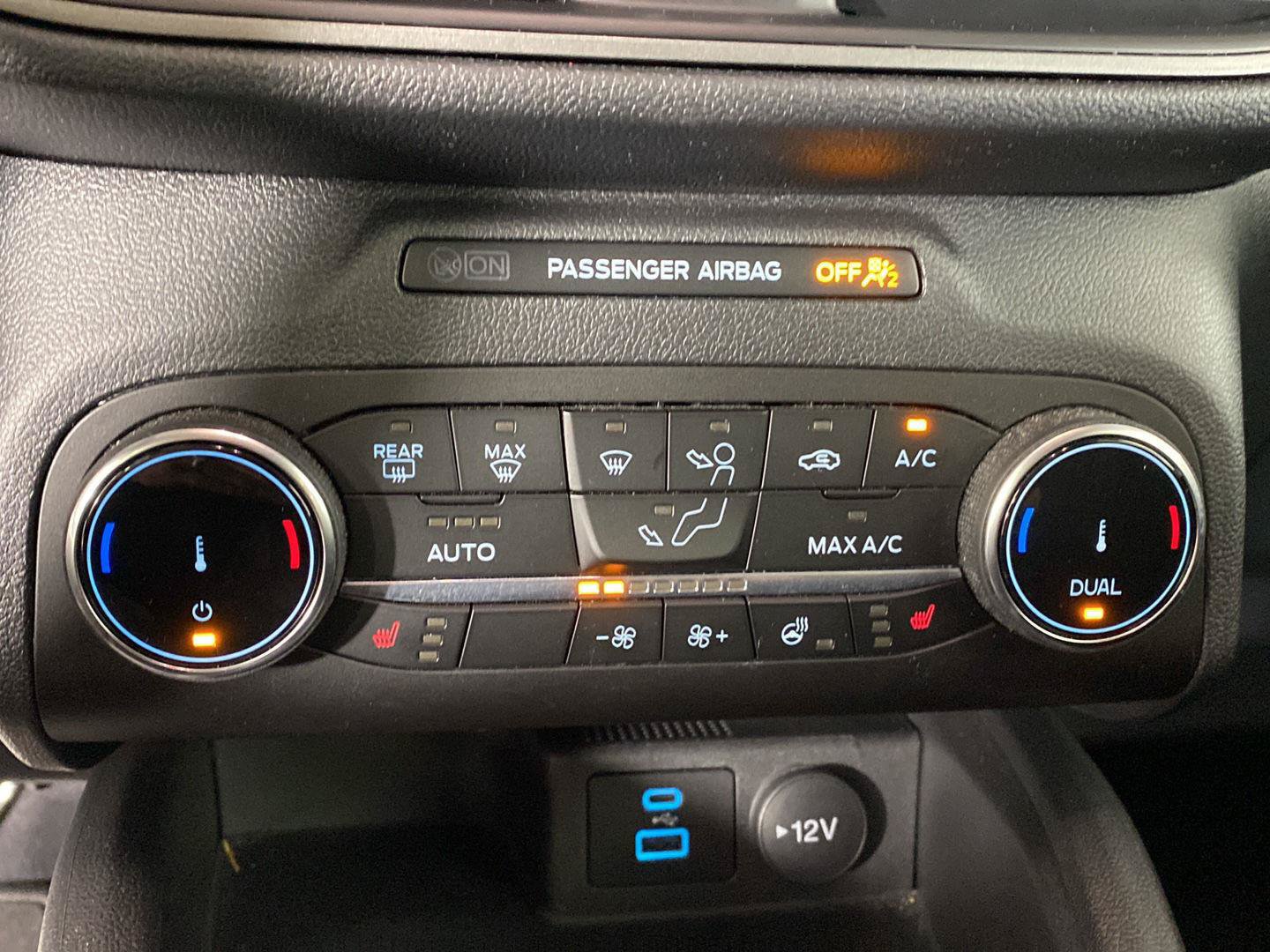 Used 2023 Ford Escape Active AWD/4WD image 5