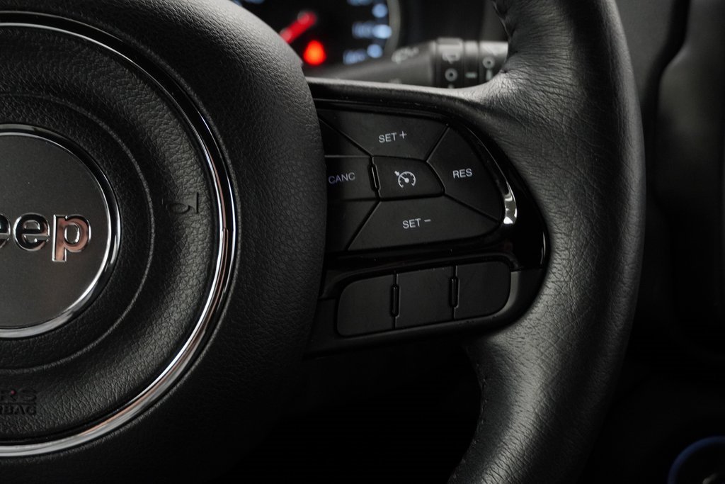 Used 2022 Jeep Renegade Altitude w/ Convenience Group image 33