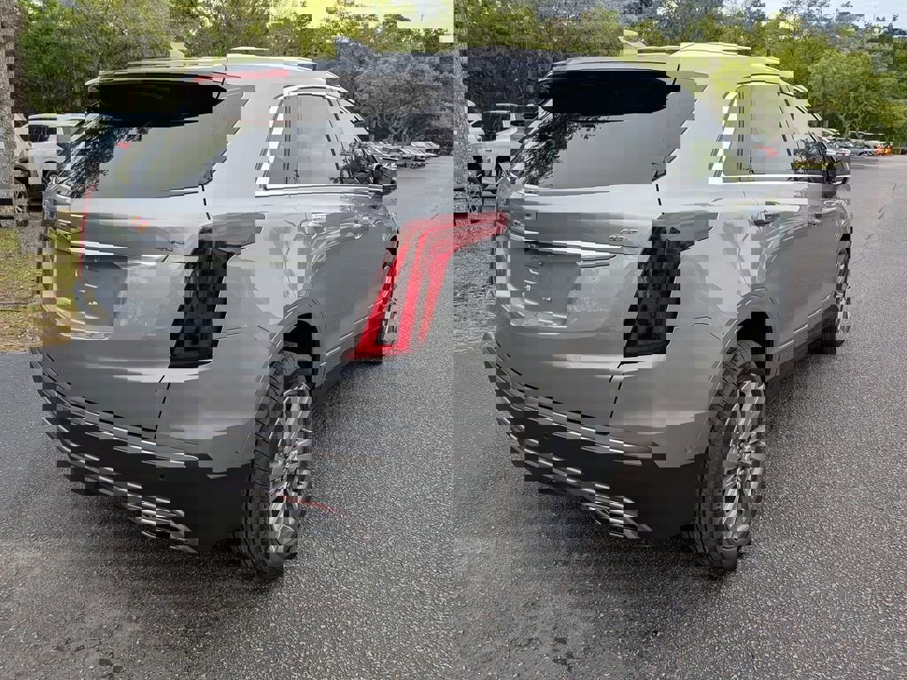 New 2026 Cadillac XT5 Premium Luxury image 7