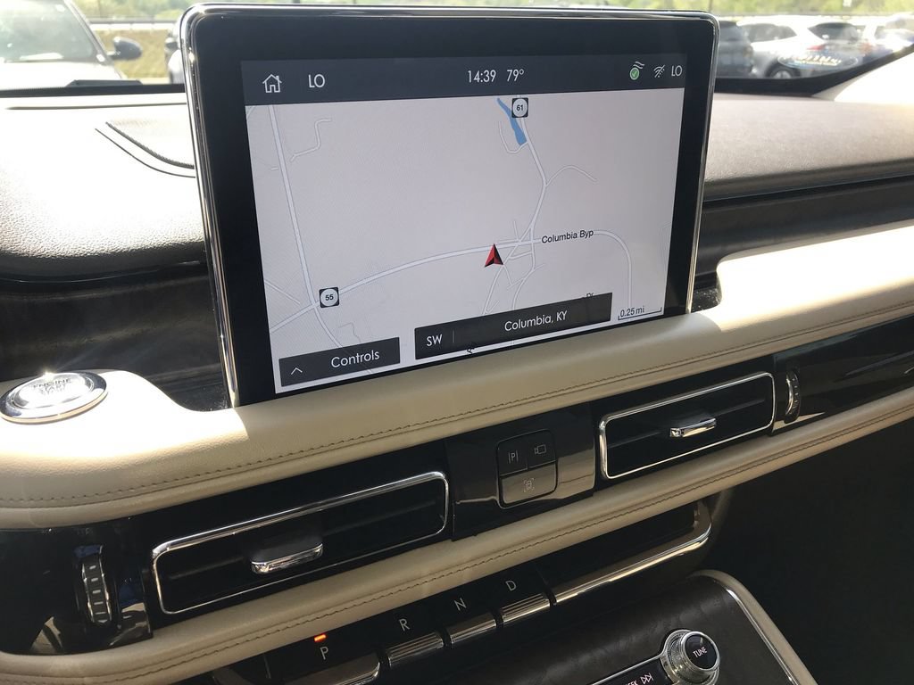 Used 2021 Lincoln Aviator Reserve w/ Equipment Group 210A AWD/4WD image 16