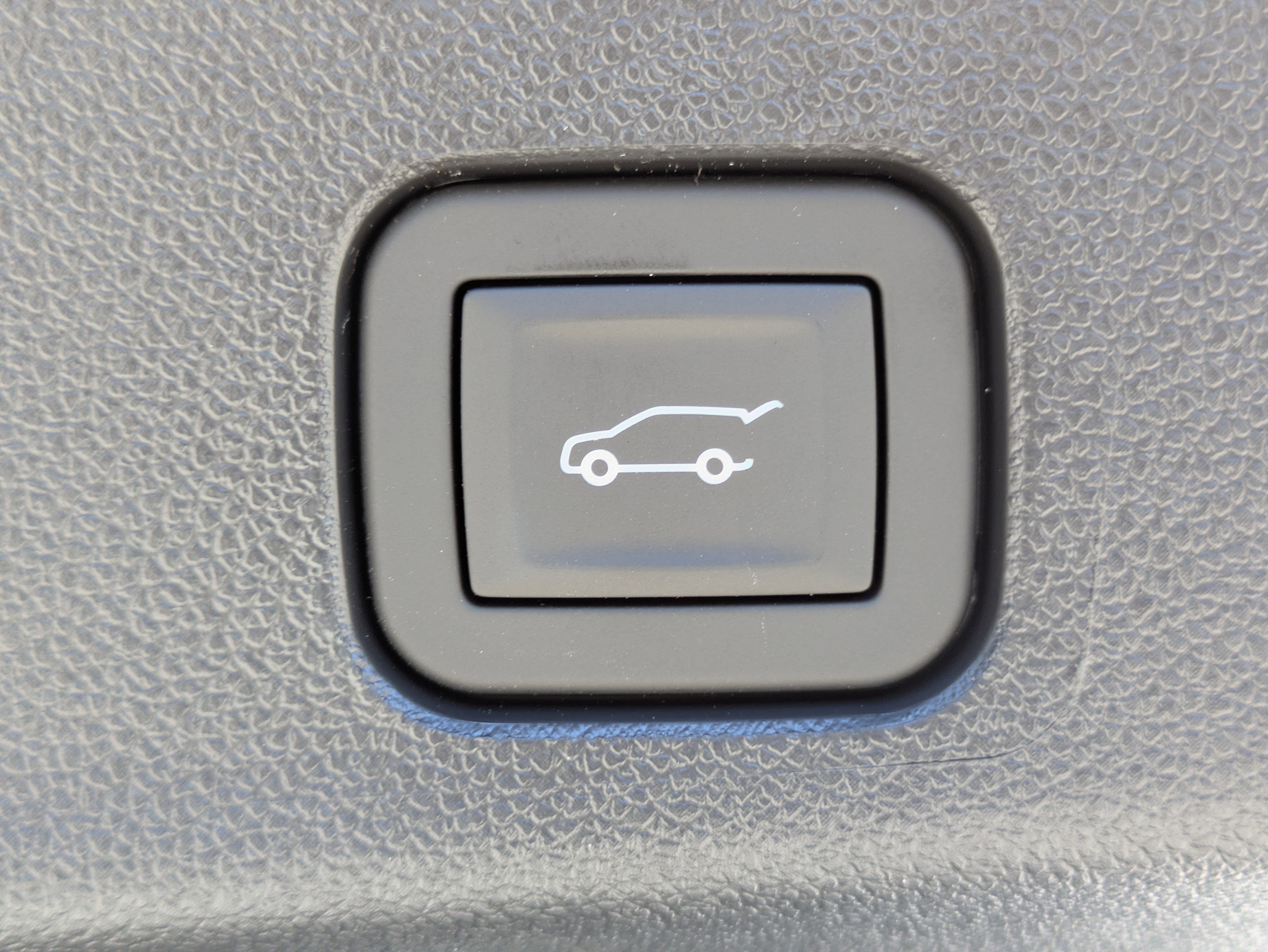 New 2026 Chevrolet Traverse LT image 8