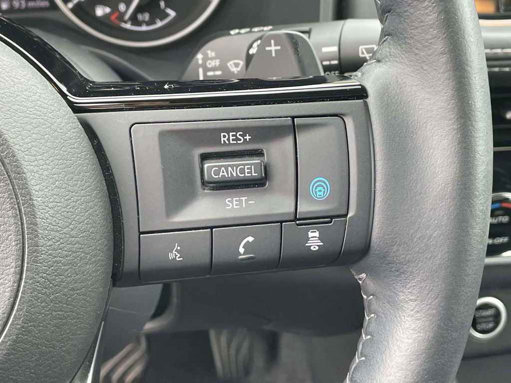 Used 2022 Nissan Rogue SL w/ SL Premium Package image 20