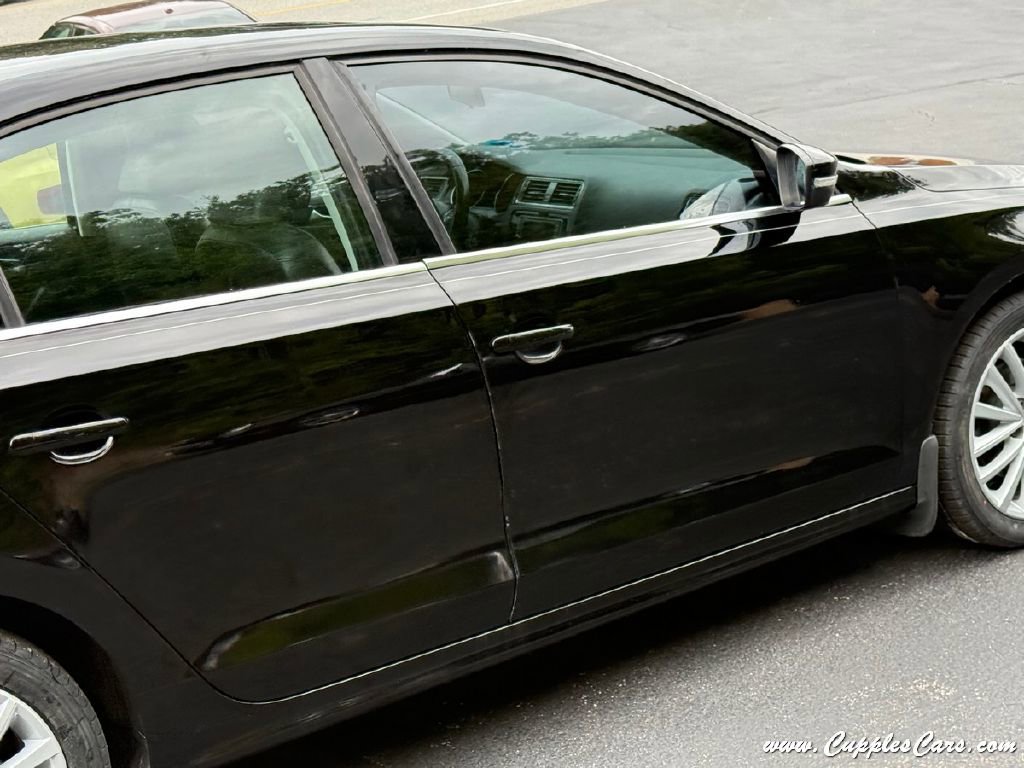 Used 2016 Volkswagen Jetta SEL w/ Lighting Package image 31