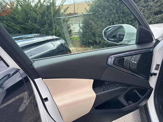 Certified 2025 BMW X3 xDrive30i w/ Premium Package image 21