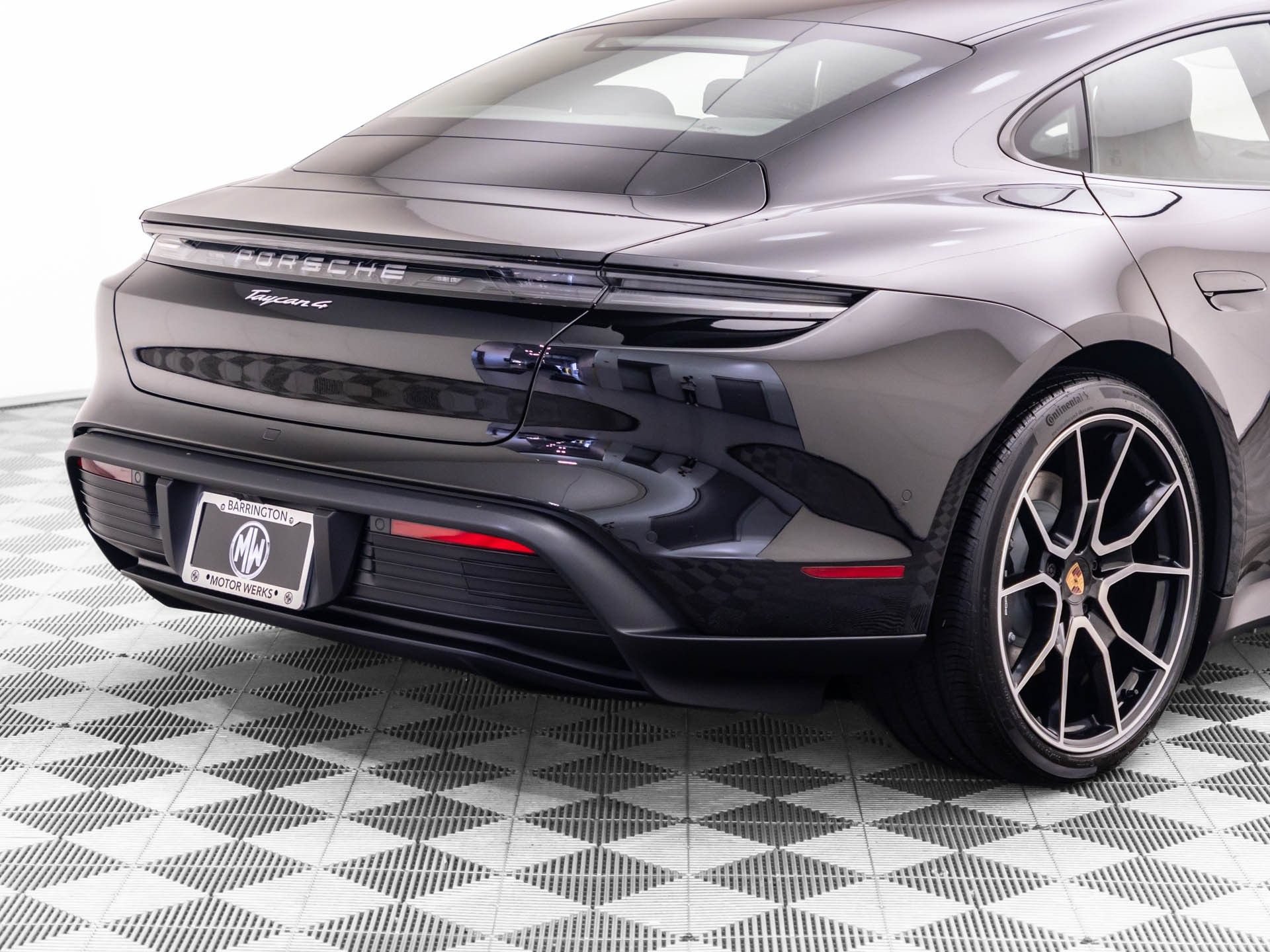 New 2026 Porsche Taycan AWD/4WD image 40