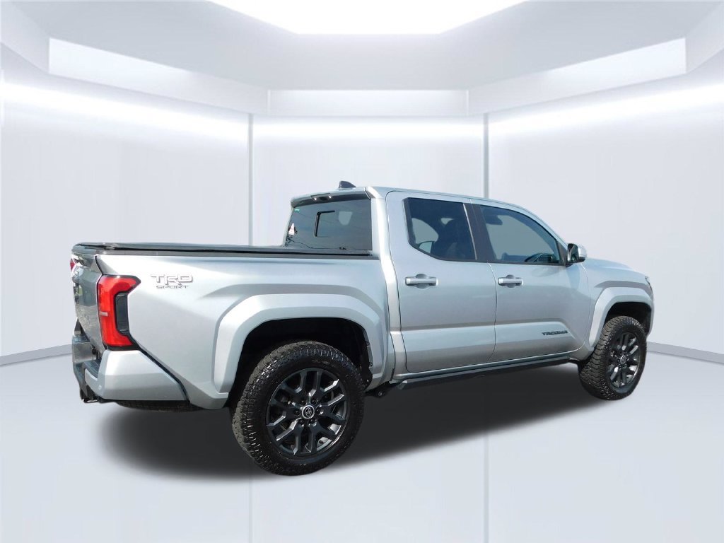 Used 2024 Toyota Tacoma TRD Sport w/ TRD Sport Upgrade Package AWD/4WD image 3