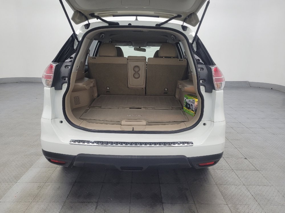 Used 2015 Nissan Rogue S FWD image 29