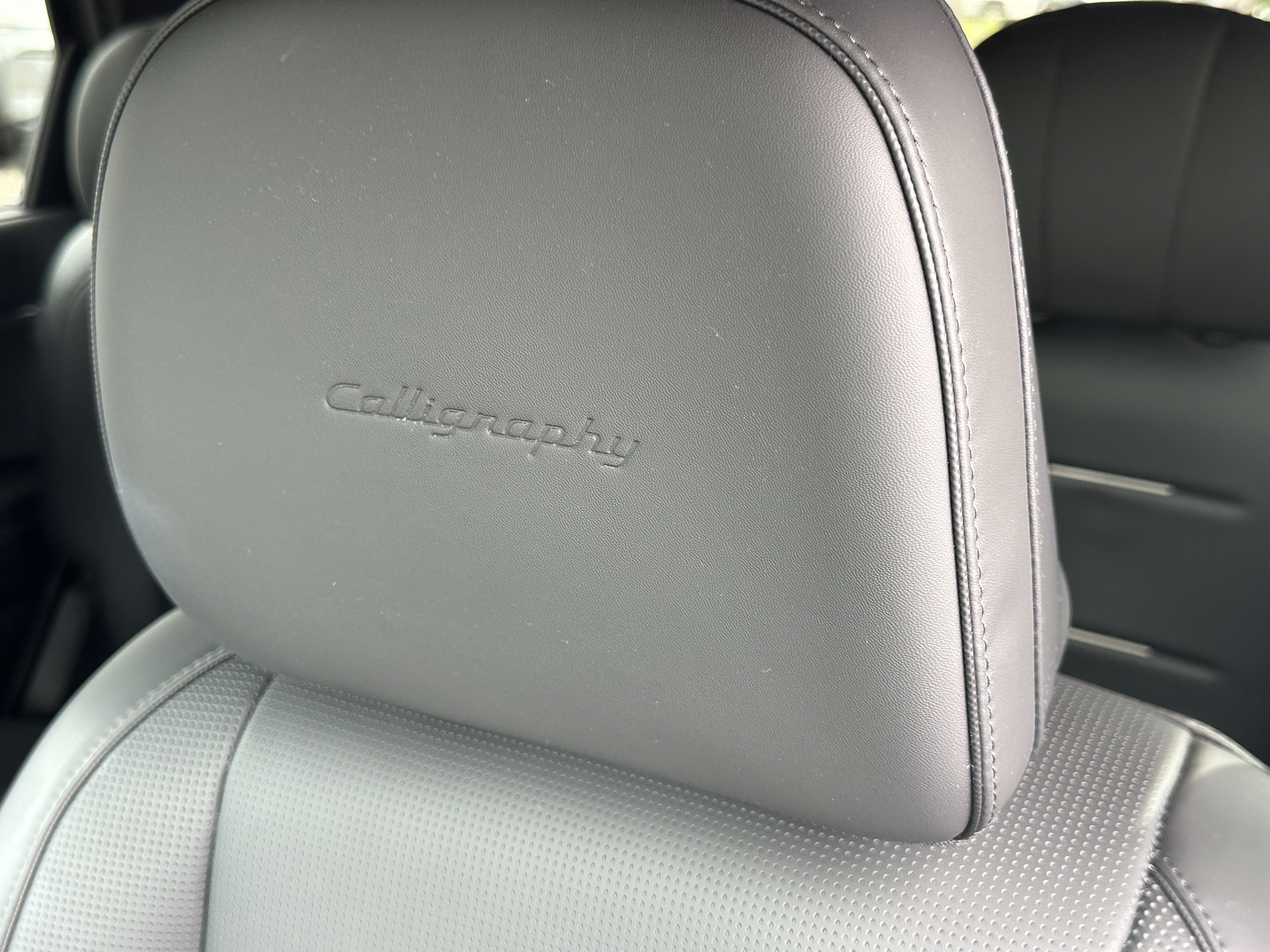 Certified 2026 Hyundai Palisade Calligraphy FWD image 37