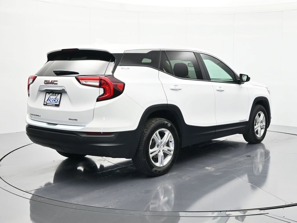 Certified 2024 GMC Terrain SLE AWD/4WD image 5