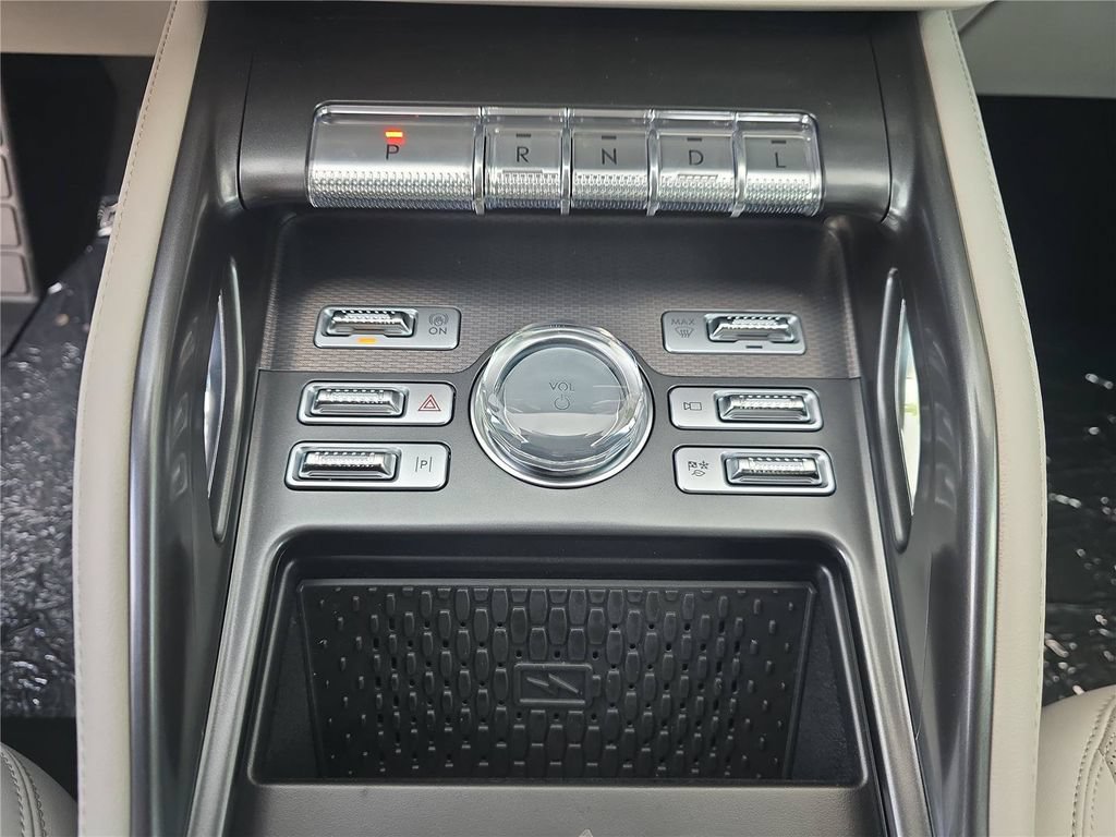 New 2026 Lincoln Nautilus Premier w/ Equipment Group 102A AWD/4WD image 17