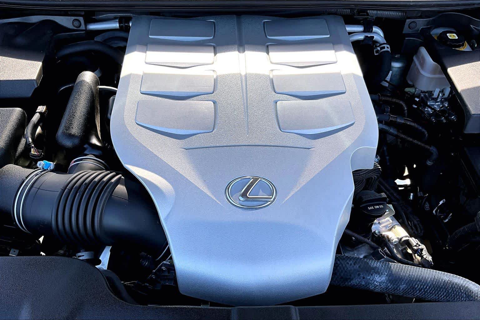 Used 2020 Lexus GX 460 Premium w/ Premium Package AWD/4WD image 33