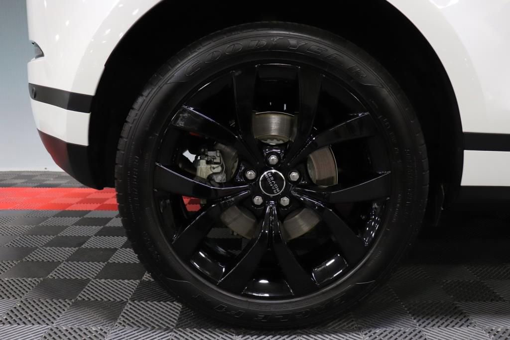 Used 2023 Land Rover Range Rover Evoque SE image 74